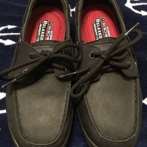 Sketchers slip resistant boat shoes